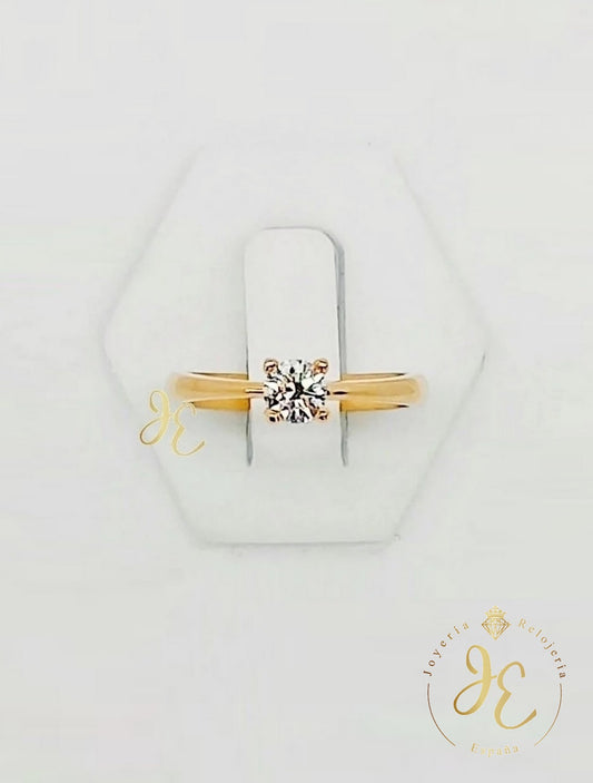 Modelo "Pear" 0.30 ct. GIA