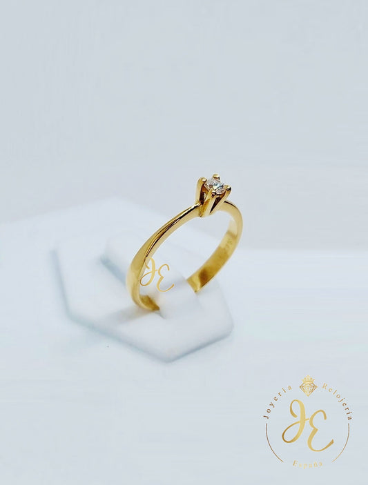 Modelo "Pear" 0.20 ct. GIA