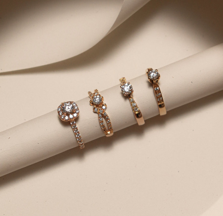 Anillos de compromiso con diamantes