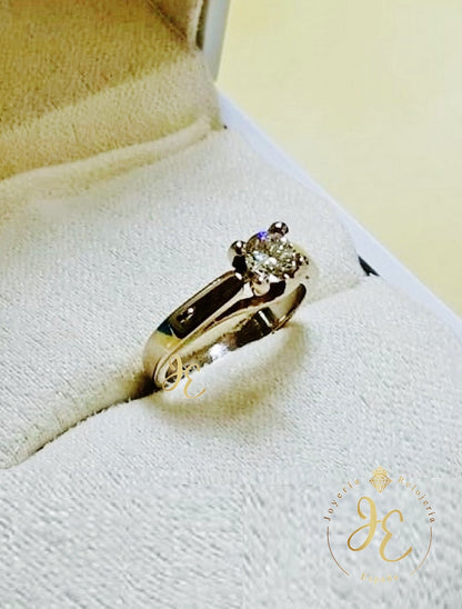 Modelo "Grace" 0.50 ct. GIA